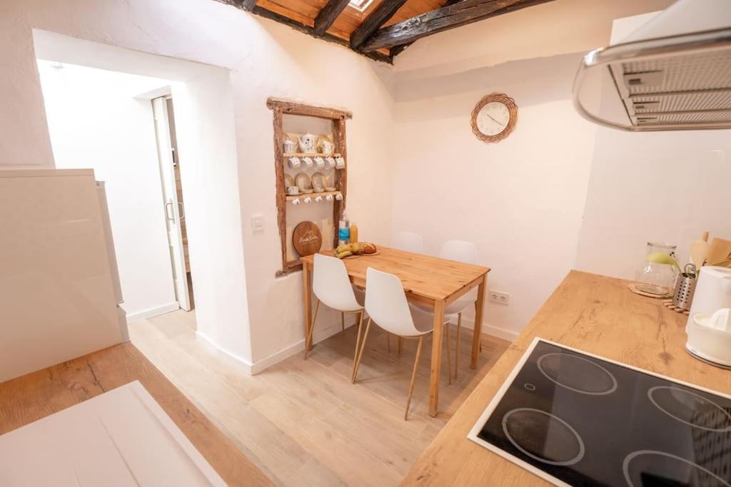 Vivienda Vacacional Rosa Blanca (Adults Only) Arure ภายนอก รูปภาพ